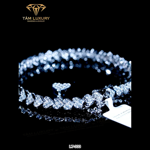 Tay Vàng Kim Cương “Golden” – Mã LT333 Là Món Quà Ý Nghĩa Cho Phái Đẹp