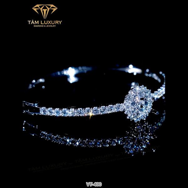 Vòng Tay Vàng Kim Cương “Artistic” – VT480 Cực Sang Trọng, Bền Bỉ