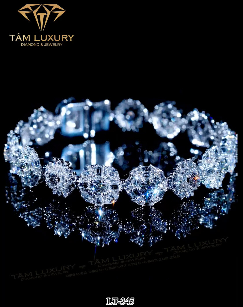 Giới Thiệu Lắc Tay Vàng Kim Cương “Dreamy” – LT345