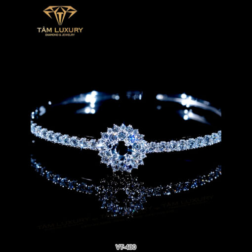 Vòng Tay Vàng Kim Cương “Artistic” – VT480